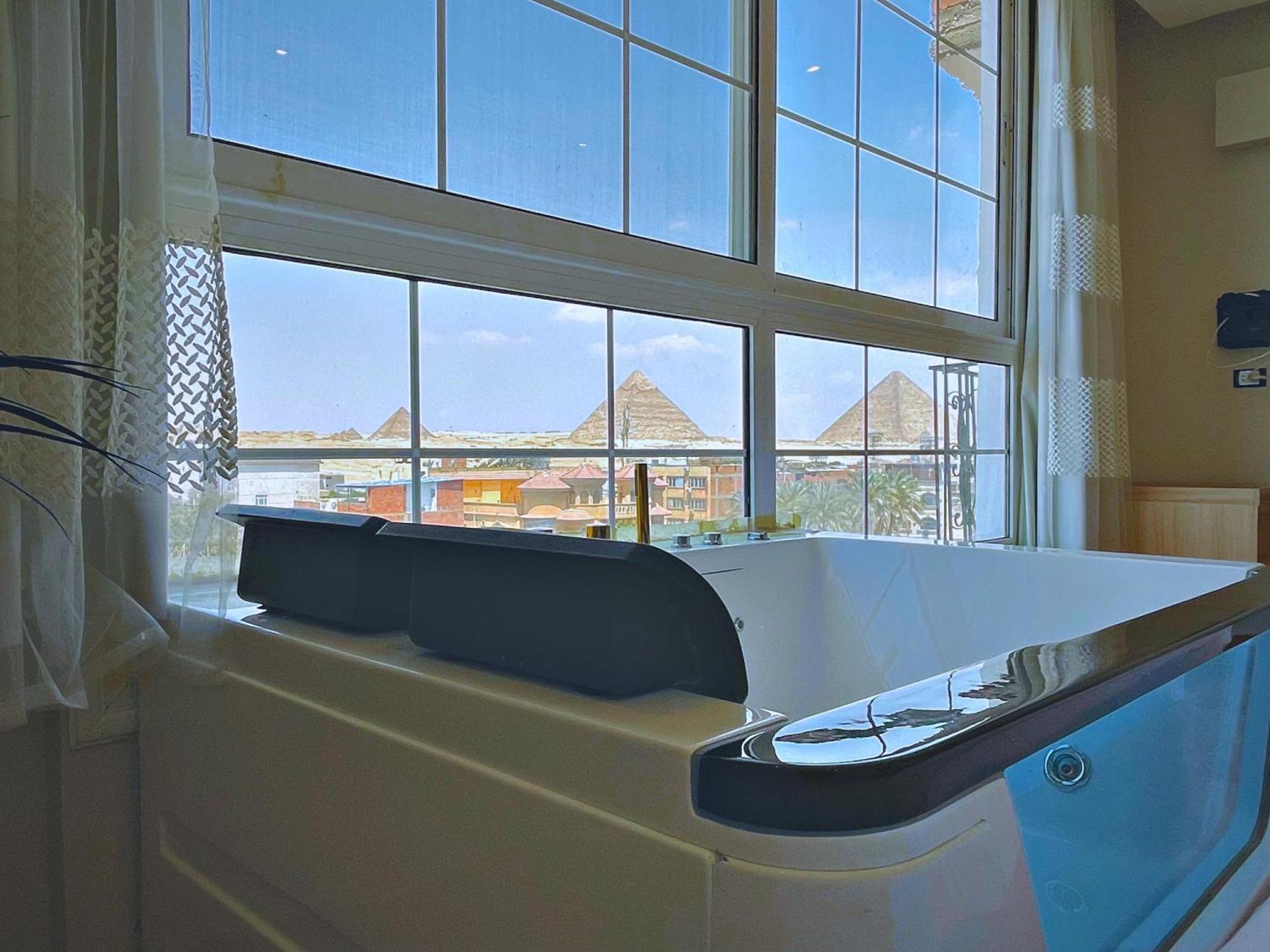 Palm Pyramids View Hotel Kafrat al Jabal Экстерьер фото